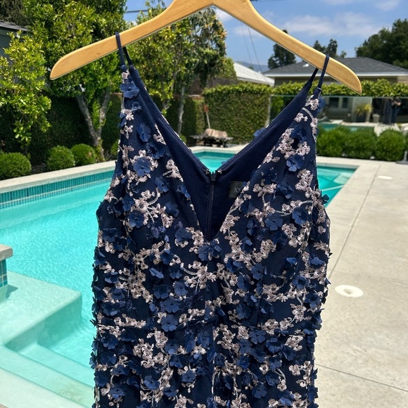 Xscape Evenings Xscape 3D Floral V Neck Gown Wedding Guest Formal Evening Gown - Picture 7 of 12